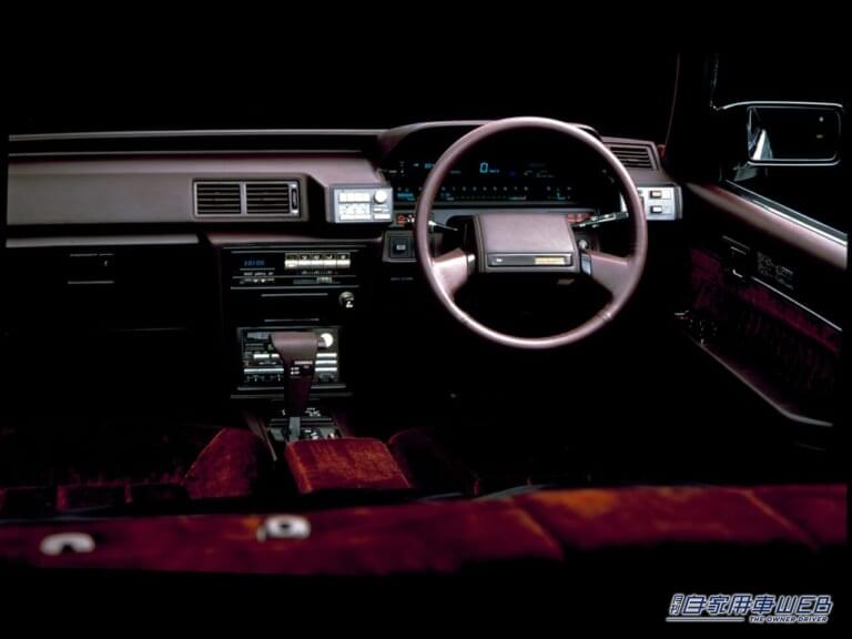 トヨタ 5代目マークII |「オジサン臭ゼロ」「セダンもかっこいいやろ!」当時よく見かけた国産車。マークII・ シーマ・プレリュード・ファミリアetc…