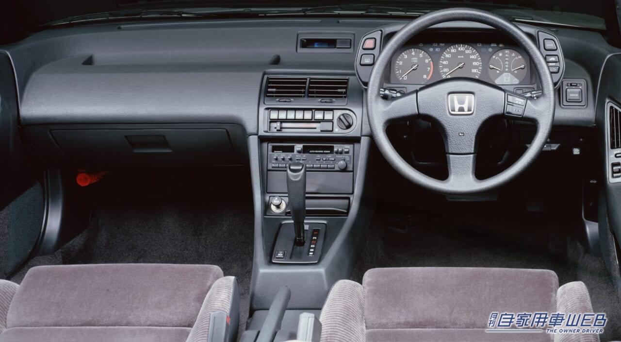 ホンダ 3代目プレリュード|「オジサン臭ゼロ」「セダンもかっこいいやろ!」当時よく見かけた国産車。マークII・ シーマ・プレリュード・ファミリアetc…