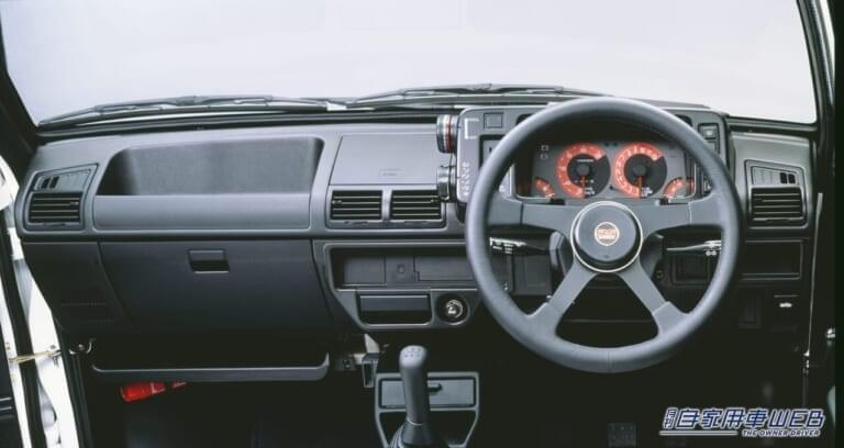 スズキ 初代アルトワークス|「カタナ、ハヤブサ…」武闘派スズキ、ダイハツに売られた喧嘩…キッチリ買う。軽自動車でプロドライバーをぶっちぎる。なるほど「敵わないわけだ…」