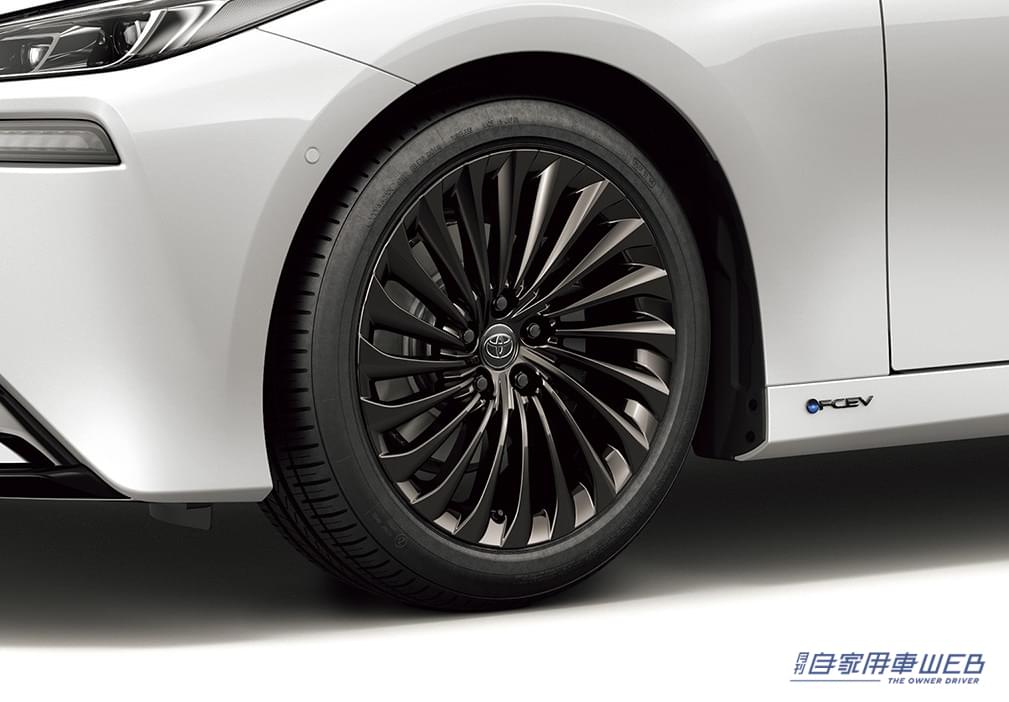 トヨタMIRAI Z ブラックパッケージ|アルミホイール|トヨタの水素燃料車「MIRAI」が一部改良【Z“Advanced Drive”/Z/Gにグレード統合】