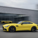 Mercedes-AMG GT 43 Coupéの走行シーン