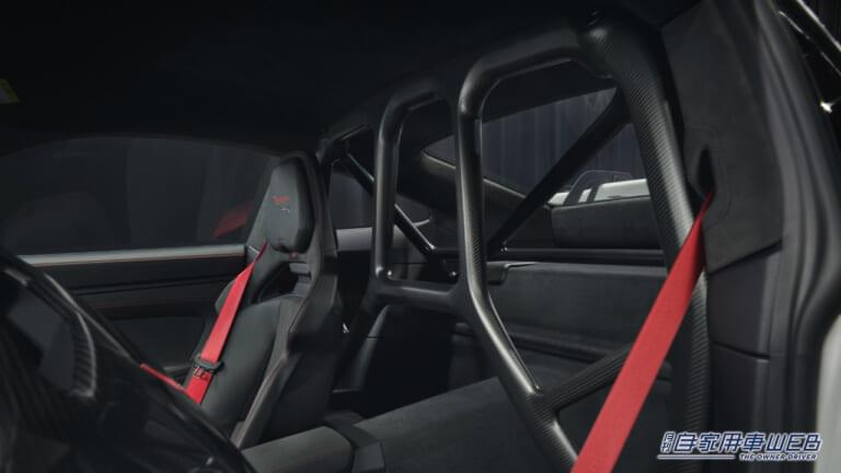 ポルシェ911 GT3｜「レーシングスペックなのに、公道ストリートもOK」超軽量ボディに510馬力を詰め込んだ究極の911「ポルシェ911 GT3」登場