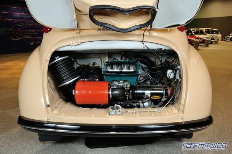 1958 スバル360(増加試作型K-111)|リヤエンジン|「他と同じクルマなんて作らない」スバル開発陣が見せた意地が名車誕生のきっかけに。松下幸之助も購入したスバル360ストーリー