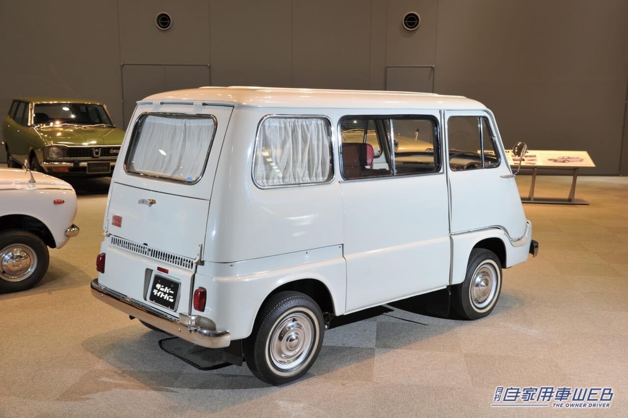 スバル|初代サンバー|白いボディ リアデザイン|「えっ…めっちゃかわいい」65年前のスバル車。癒し系デザインで多くの人に愛された。真横から見るととある形が浮かび上がる…大ヒットモデルを紹介