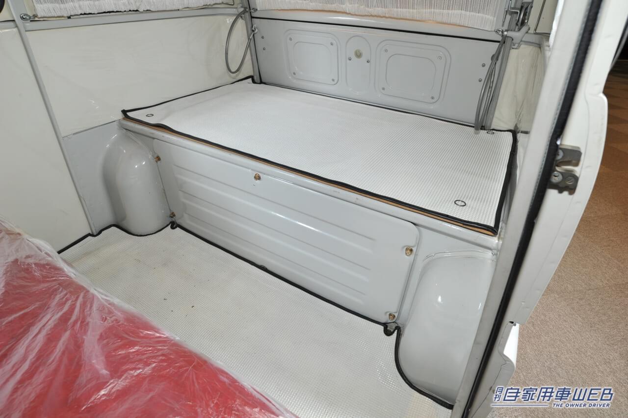 スバル|初代サンバー|エンジンルーム隔壁|「えっ…めっちゃかわいい」65年前のスバル車。癒し系デザインで多くの人に愛された。真横から見るととある形が浮かび上がる…大ヒットモデルを紹介