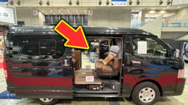 「真っ黒ボディ」に「レザー調シート」で最高級のキャンプを…トヨタ・ハイエースがベースのキャンパー