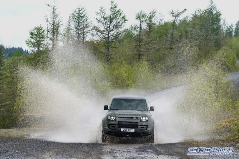 ランドローバー ディフェンダー オクタ|「本格オフローダーでも抜群の速さ」ランドローバーの最新クロスオーバーSUV「ディフェンダー OCTA(オクタ)」大台超えの価格でも争奪戦がうなずけてしまう納得の理由