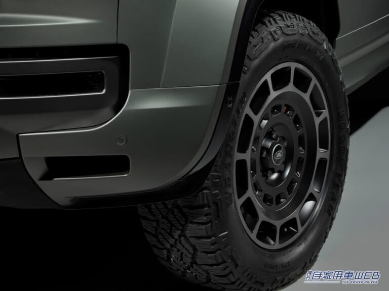 ランドローバー ディフェンダー オクタ|「本格オフローダーでも抜群の速さ」ランドローバーの最新クロスオーバーSUV「ディフェンダー OCTA(オクタ)」大台超えの価格でも争奪戦がうなずけてしまう納得の理由