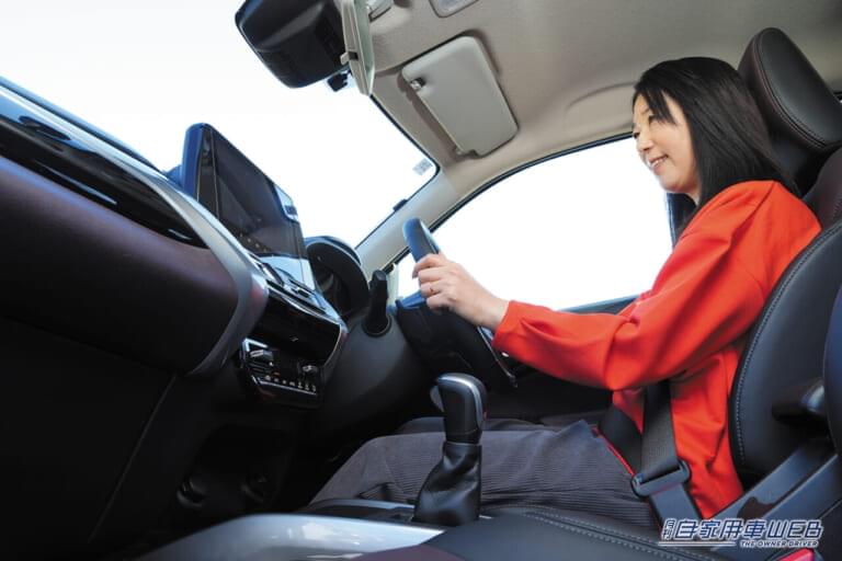 スズキ フロンクス|話題沸騰のコンパクトSUV 、売れてる理由を大分析!【新型フロンクスの魅力】