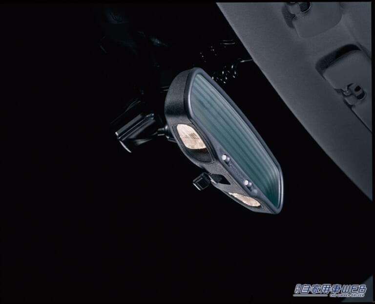 1997 いすゞ ビークロス|ルームミラー|「時代がこのクルマに追いつけなかった⁉︎」独創の造形美を放つ最強のスペシャリティ4WD