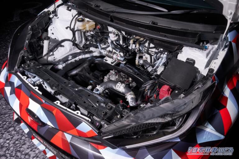 GRヤリスMコンセプト|ミッドシップGRヤリス爆誕! 開発中2Lターボでスーパー耐久に参戦「コレ何になるの!?」「もしかしてあのセ○カとか!?」【オートサロン2025】