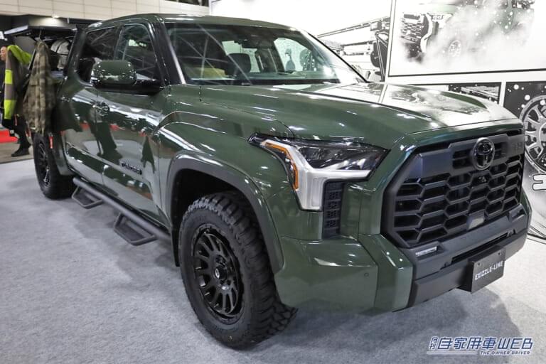 トヨタ・タンドラ|「コレがトヨタ車…?」「めっちゃカッコいいじゃん」イカついデザインが最高!「ランクルよりも目立つこと間違いなし」の車両を紹介