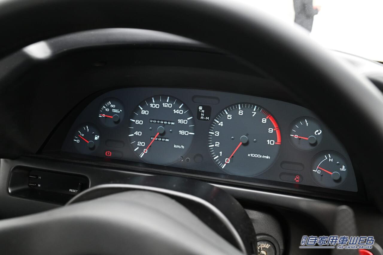 |GT-RのEVコンバージョンモデル、鮮烈デビュー「伝説のクルマが電気自動車として復活!?」【オートサロン2025】