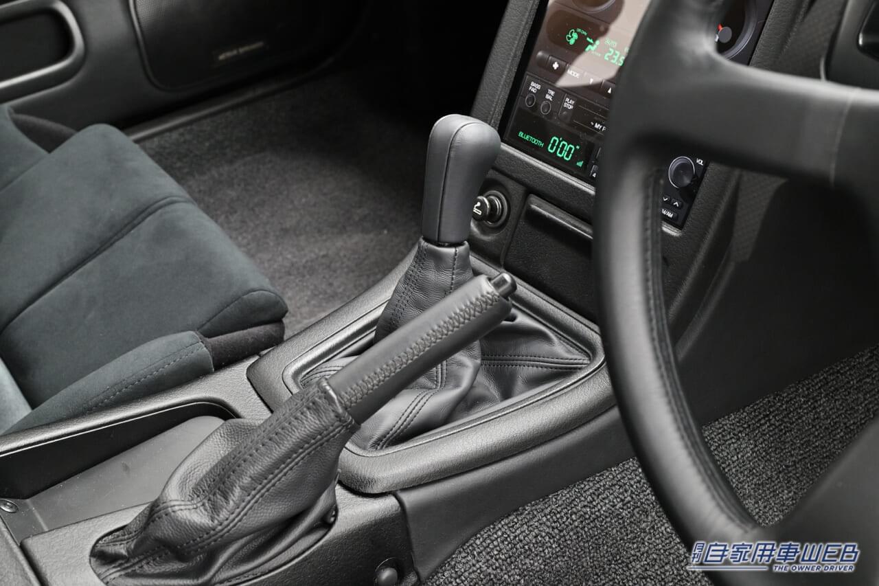 |GT-RのEVコンバージョンモデル、鮮烈デビュー「伝説のクルマが電気自動車として復活!?」【オートサロン2025】