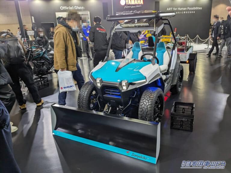 YAMAHA DIAPASON C580 Fork1|「え、ブルドーザー!?」ヤマハの汎用EV“DIAPASON”が遊び心くすぐりまくり「庭で乗り回したい!」