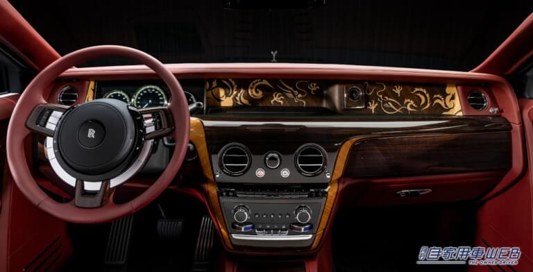 ロールスロイス ファントム ドラゴン|ギャラリー(フェイシア)|「天井にドラゴン?!」ロールスロイス ファントムの特注モデルは、もはや“走る芸術品”だった件【最新モデル3台を紹介】