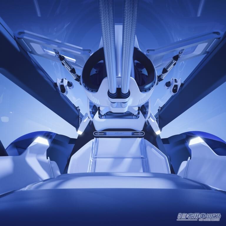 ルノー フィランテ レコード 2025|「これが未来のクルマか!?」ルノーの流線型EVデモカーは、航空機のテクノロジーも採り入れた究極の“移動式実験室”