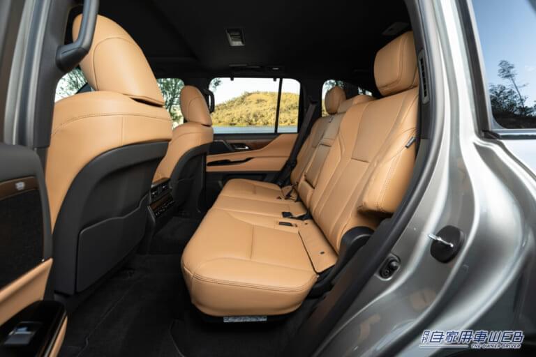 レクサスLX700h(北米仕様)|「もうラダーフレームの乗り味じゃない」「到達点だね!」レクサスLX700h(北米仕様)試乗【“滑らかな走り”にはさらなる先があった】