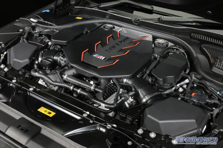BMW M5セダン(G90型) エンジン 4.4リッターV8ツインターボにプラグインハイブリッドシステム|エレガントなハイパフォーマンスセダンが純正パーツでキャラ豹変。ゴテゴテにならない絶妙さがイイ!「システム最高出力727PS/最大トルク1000Nmって、凄くない?」