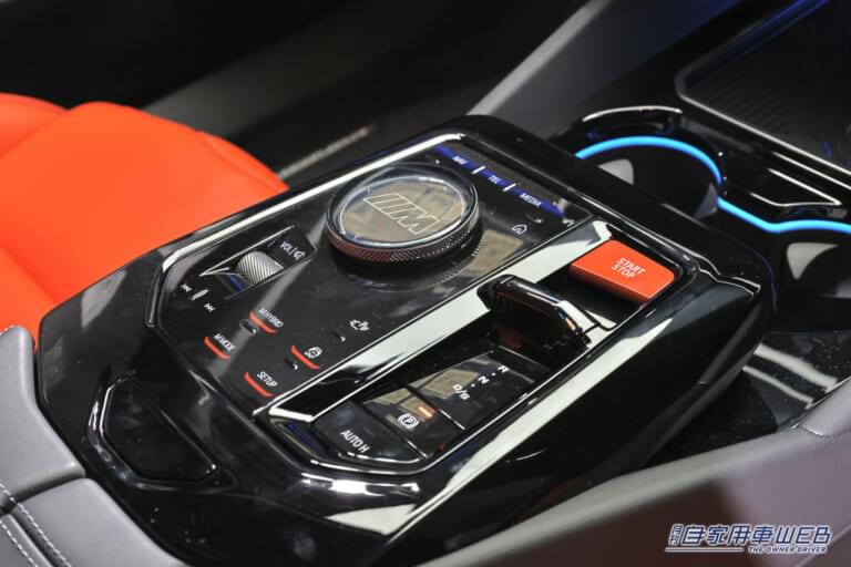 BMW M5 コンソール｜エレガントなハイパフォーマンスセダンが純正パーツでキャラ豹変。ゴテゴテにならない絶妙さがイイ！「システム最高出力727PS／最大トルク1000Nmって、凄くない？」