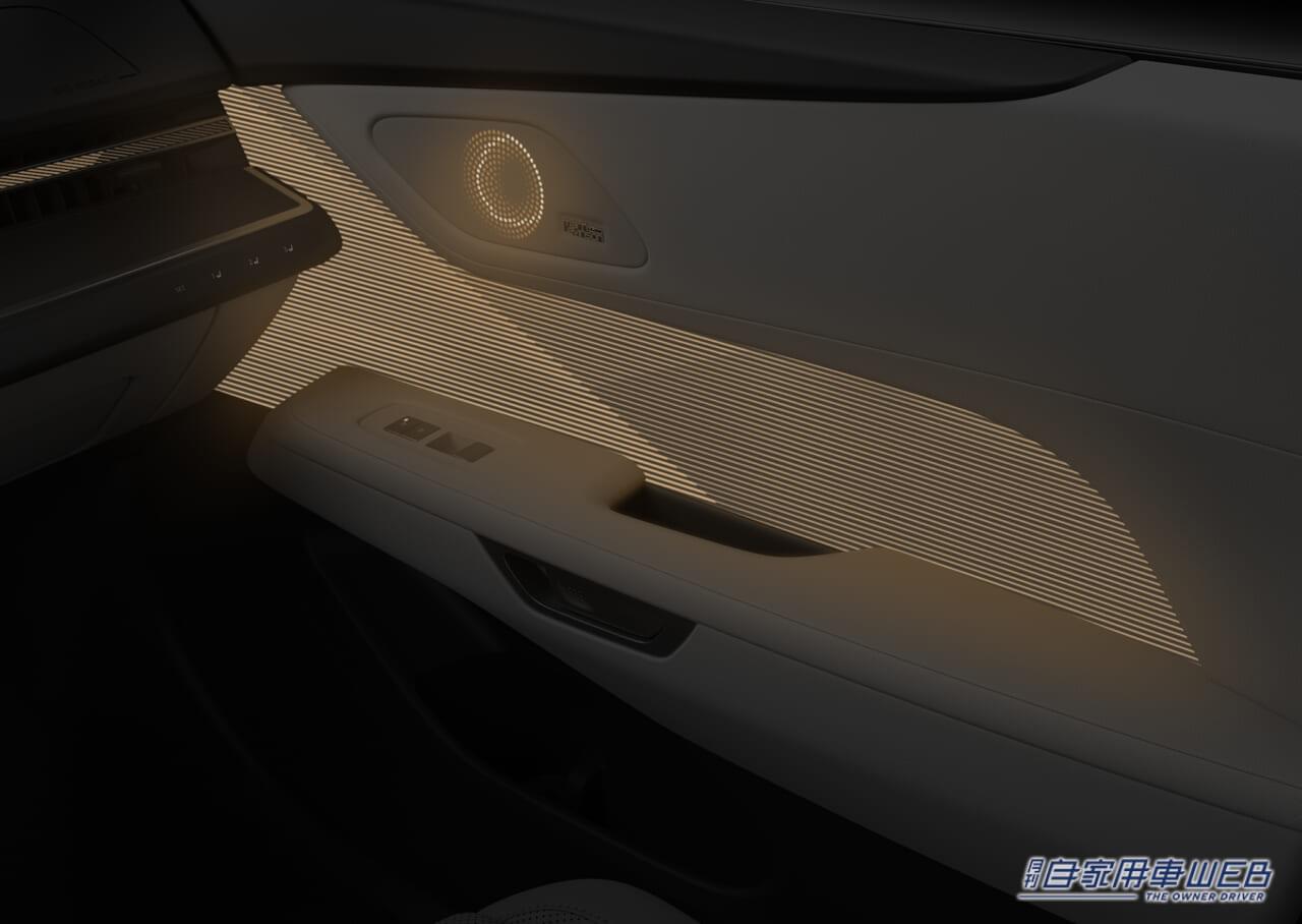 |レクサス「新型ES」世界初披露【静粛性と乗り心地を極めた次世代モデルは、HEVとBEVで世界展開へ】