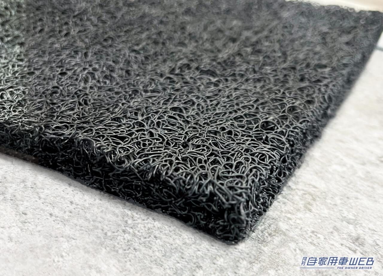 |汚れ防止だけじゃない、進化したフロアマットなら快適性もアップ!【エーモン・サイレントマットが新発売】