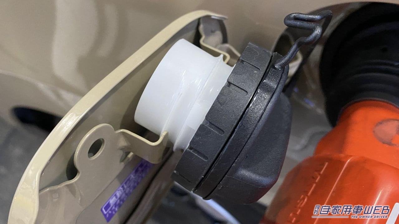 |「それ間違ってるよ」ガソリン給油時の”ソレダメ”行為。知っててよかった豆知識。