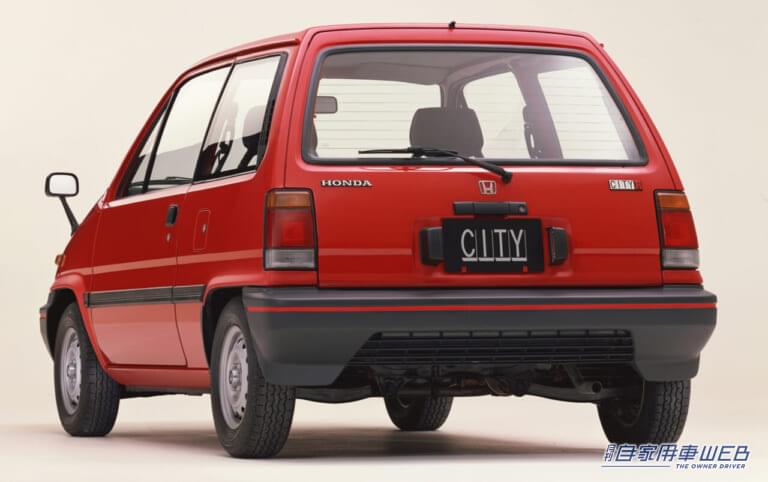 ホンダ シティR(1981年)|「平均年齢27歳」停滞期にあえぐホンダから生まれた常識外れのクルマ。難色を示す上層部を説得した若き開発陣が放った大ヒット作。