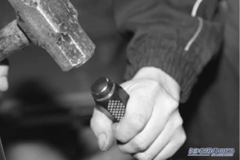 貫通ドライバー|「ほとんど姿を消した?」マイナスドライバーの出番は激減したが、それでも持っておいた方がいい理由。