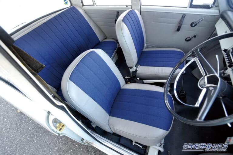 マツダ キャロル360のフロントシート。|「当時としては異例」「極めて珍しい」マツダ・イズムの塊。当初は順調なセールスを記録するも、その栄光は長くは続かなかった。現在も継続して販売されるモデルを紹介。