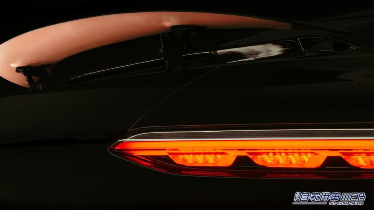 |「うっ美しい…」ローズゴールドのボディカラーはまるで走る貴金属。手に触れるパーツには18Kローズゴールドも使用。とんでもない車を写真とともに紹介。