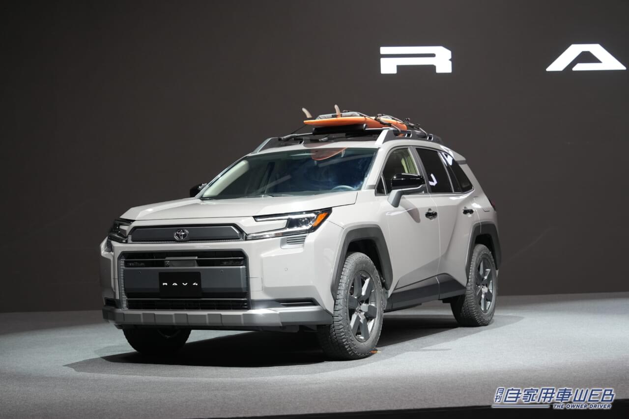 |トヨタ、新型RAV4を世界初公開:注目のGRスポーツを含む、3つのスタイルモデルを披露【日本導入は2025年度内を予定】