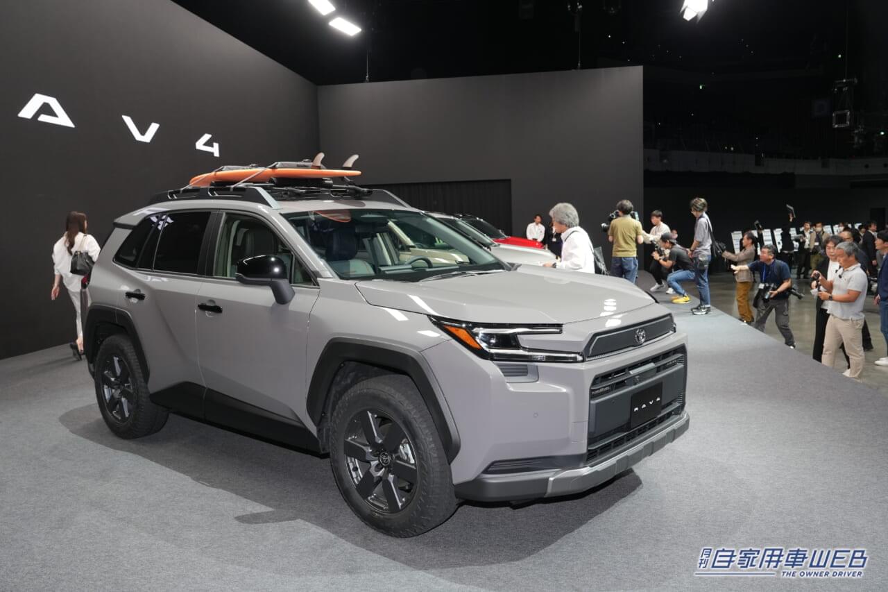 |トヨタ、新型RAV4を世界初公開:注目のGRスポーツを含む、3つのスタイルモデルを披露【日本導入は2025年度内を予定】