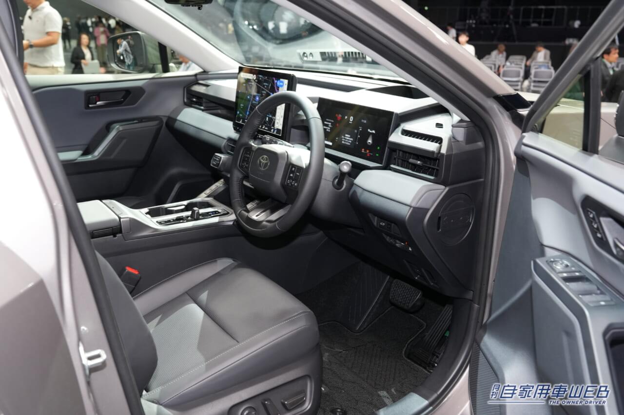|トヨタ、新型RAV4を世界初公開:注目のGRスポーツを含む、3つのスタイルモデルを披露【日本導入は2025年度内を予定】