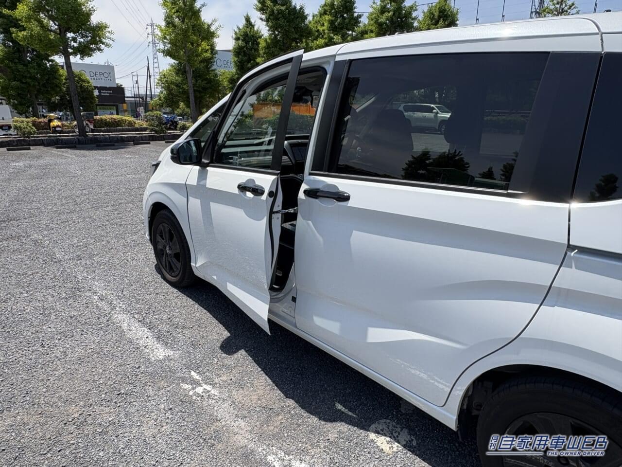 |「そうやって使うのか」ほとんどの車種に対応する謎パーツを購入「さすが名門工具メーカー製」思った以上に効果は抜群、取り付けた結果をレポート