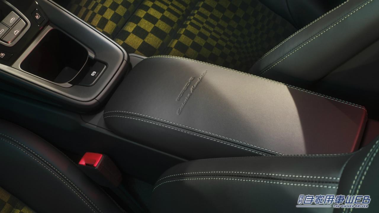 |伝説のパシャパターンが蘇る! 70年代スタイルを纏った最新911「ポルシェ911スピリット70」誕生