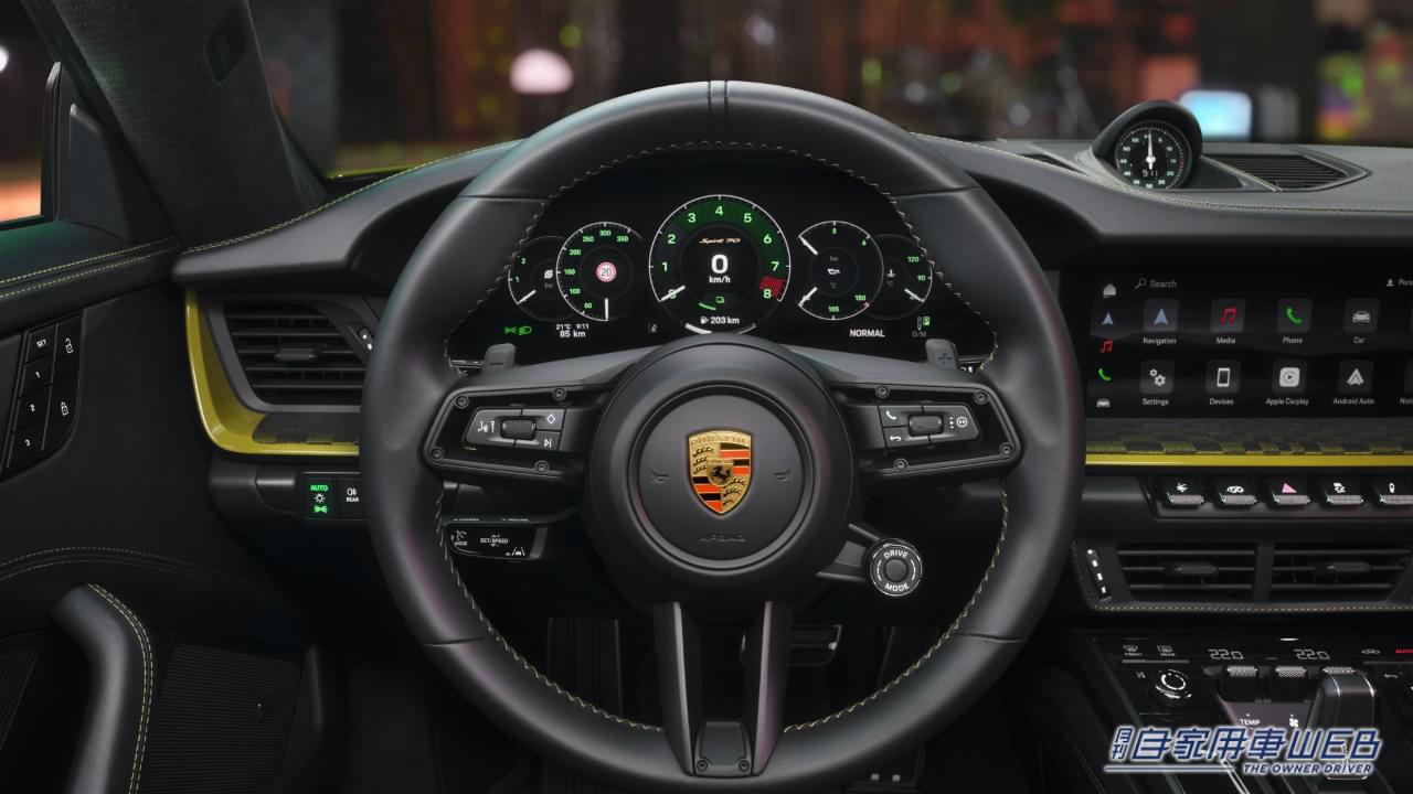 |伝説のパシャパターンが蘇る! 70年代スタイルを纏った最新911「ポルシェ911スピリット70」誕生