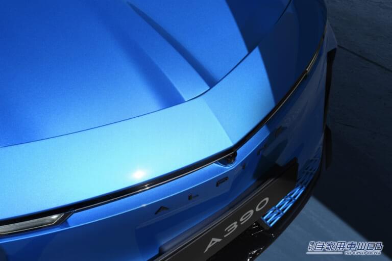 アルピーヌ A390|「スーツを着たレーシングカー」って何ぞや? 名車アルピーヌ A110の魂を宿す「A390」、驚異のトルクベクタリングで走りの未来を拓く