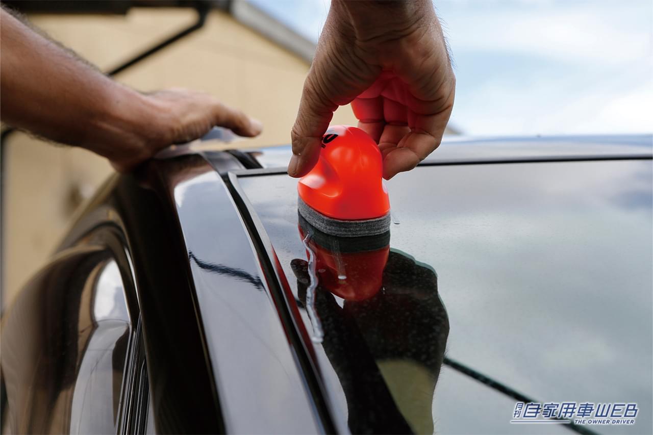 |「うわぁ前が見えない…」「それってもしかして?」あっという間にフロントガラスの視界良好になる簡単な対処法を紹介。