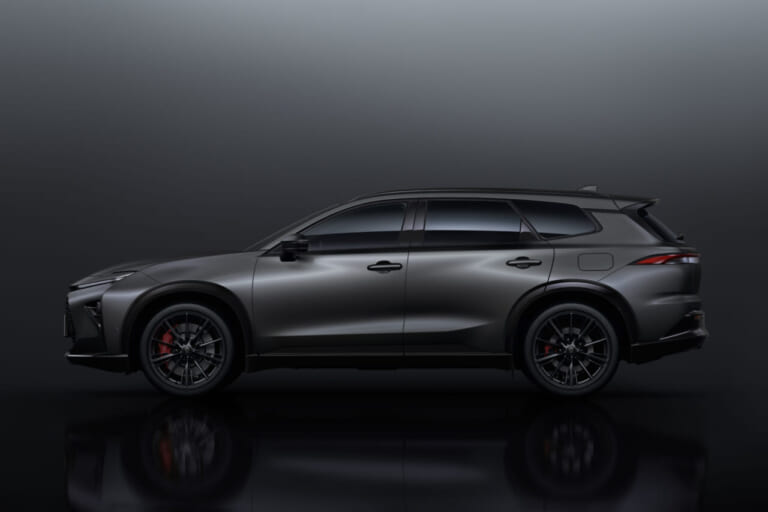 クラウンエステートにTHE CROWN専売モデル「ESTATE RS “ THE LIMITED-MATTE METAL”」を設定【マットブラック☓専用コートで、長持ちブラックボディを実現】