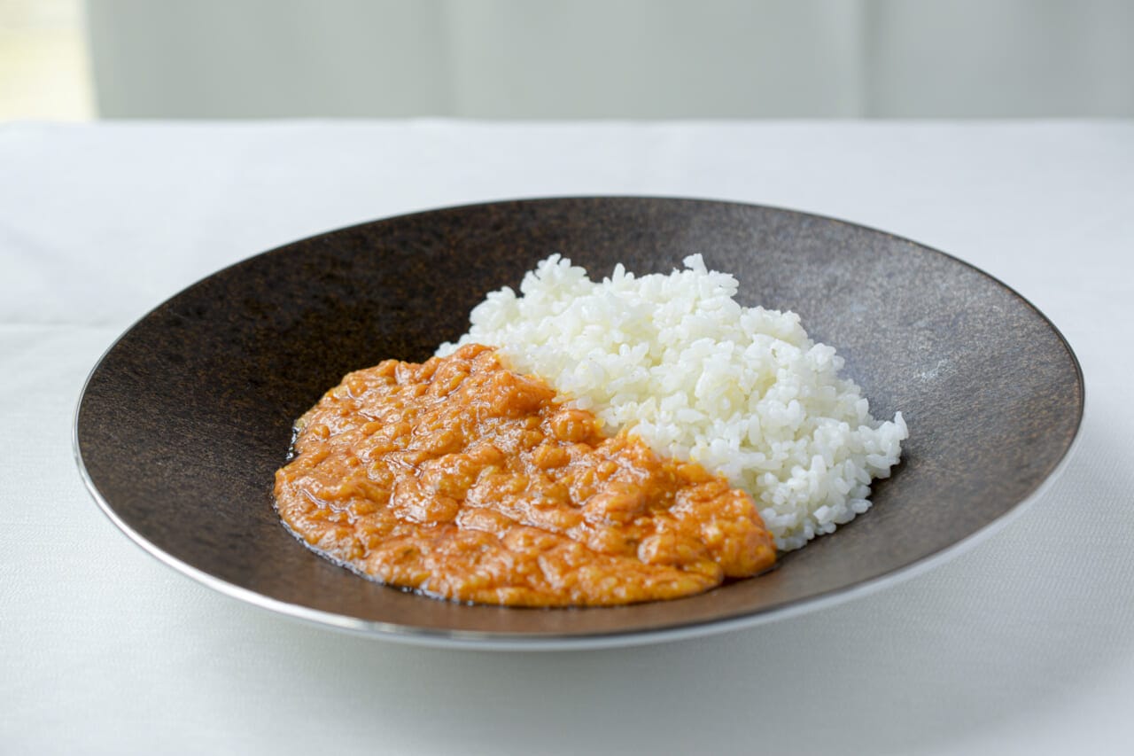 ｜スズキの本格インドカレー！「母親の味」レトルト4タイプが販売開始