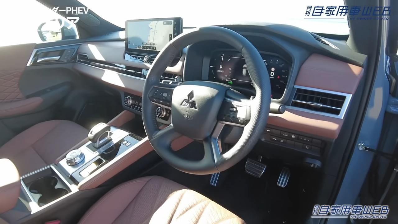 |「この大きさで」「EVとは…」三菱の本気を体現。デザインも走りも「威風堂々」アウトランダー PHEVの存在感。