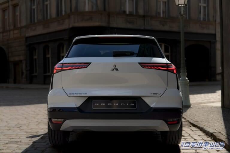 新型コンパクトSUV「三菱 グランディス」|新型「グランディス」欧州で世界初公開【ミツビシ期待のSUV、国内導入の可能性は如何に?】