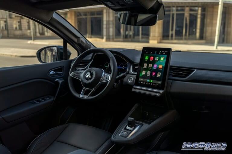 新型コンパクトSUV「三菱 グランディス」運転席|新型「グランディス」欧州で世界初公開【ミツビシ期待のSUV、国内導入の可能性は如何に?】