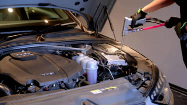 もう「汚れ」は触らないでOK。ドイツのカーディーラーが認めた、秘密のツールが日本上陸。「究極の洗浄機」その凄いポイントを解説