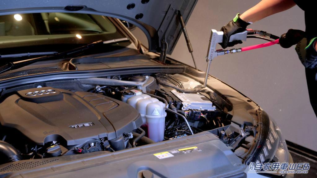 |もう「汚れ」は触らないでOK。ドイツのカーディーラーが認めた、秘密のツールが日本上陸。「究極の洗浄機」その凄いポイントを解説