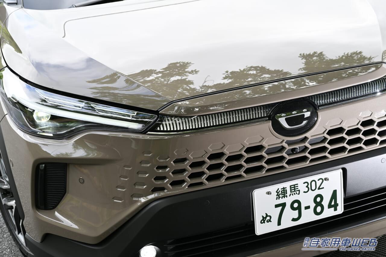 |もう地味とか言わせない! まさかの「プレミアム化」に驚きしかなかった【カローラクロス改良モデル試乗】