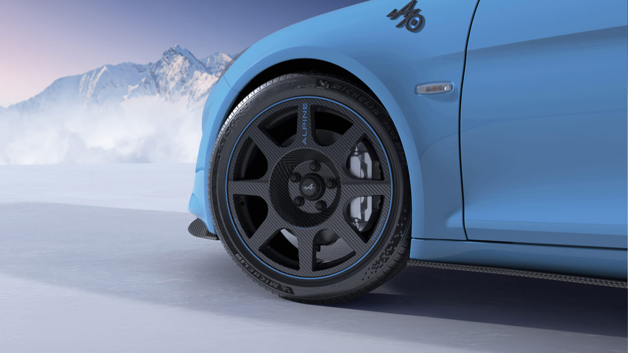 ｜伝説のトリコロールが蘇る！アルピーヌ「A110 R 70 BLEU BLANC ROUGE」日本向けはわずか14台が限定販売】