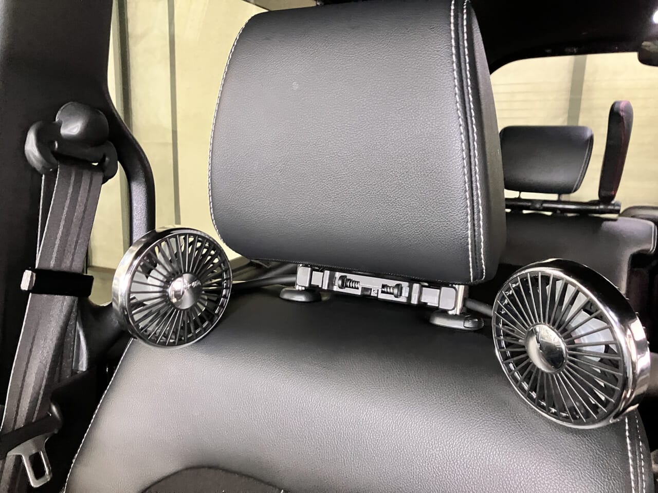｜「これ、マジで神〜」灼熱のはずが快適すぎた！ 使うならダブルだよね、夏の車内が快適空間に。