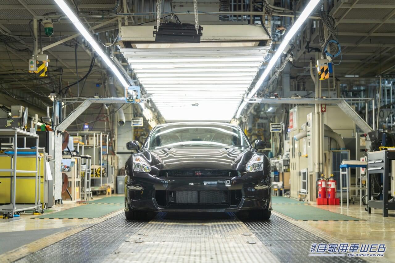 |日産 R35 GT-R「18年の歴史に幕」約4万8000台がデリバリー【最後の一台は日本のユーザーのもとへ】